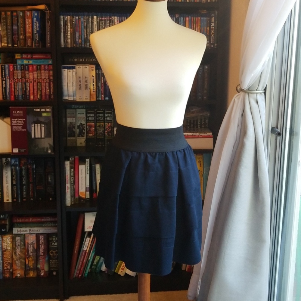 Metropark - Multi tier skirt